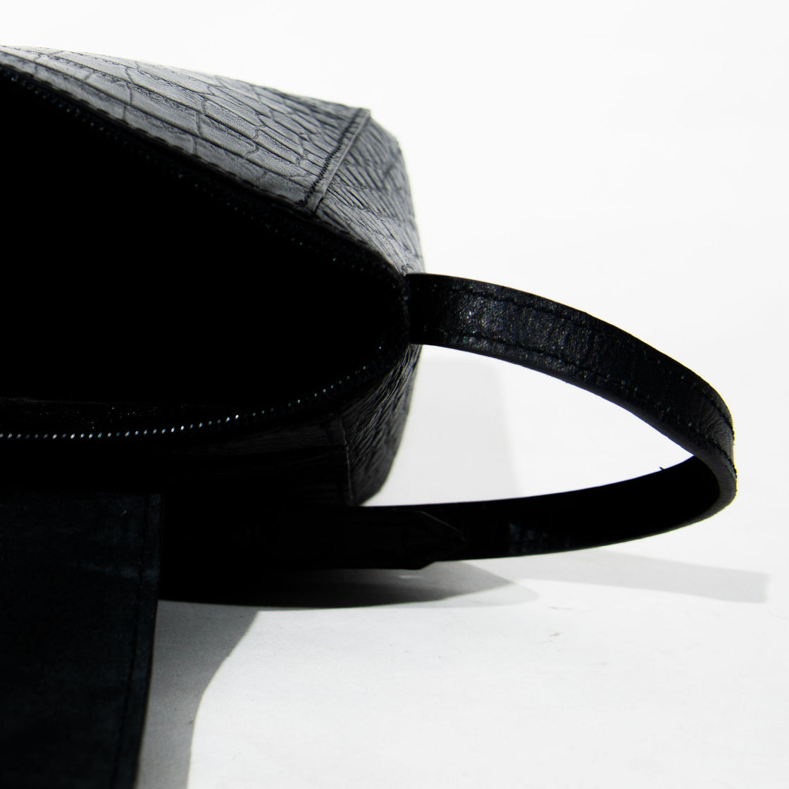 Lyra - Crossbody
